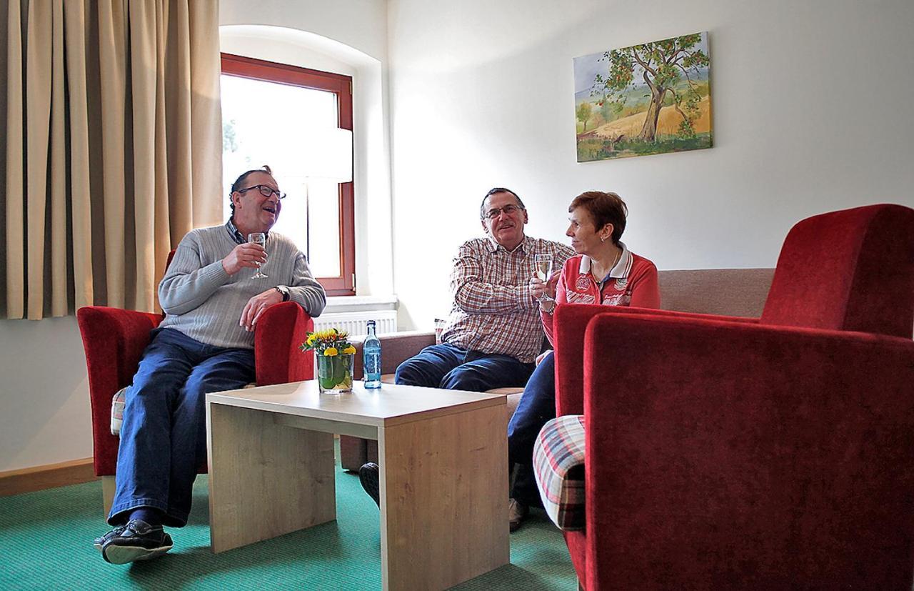 Gasthof Hillig Bad Gottleuba-Berggiesshuebel Bagian luar foto